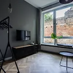 Zamkniete - Golden Apartments- Zabkowska Варшава