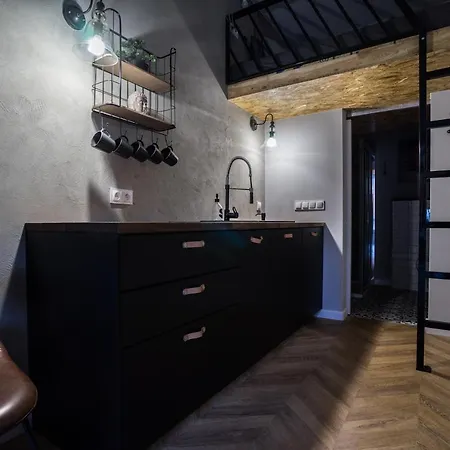 Zamkniete - Golden Apartments- Zabkowska * Warsaw