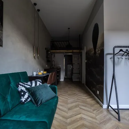 Zamkniete - Golden Apartments- Zabkowska Warsaw