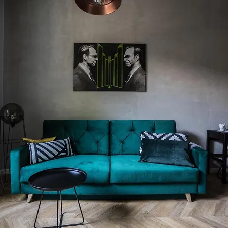 Zamkniete - Golden Apartments- Zabkowska Warschau